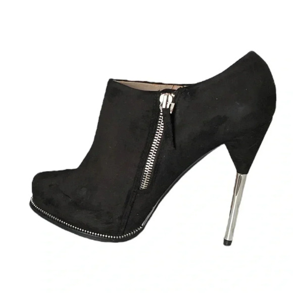 ZARA | Fall Winter 12 Black Faux Suede Silver Stiletto Heels Size 39 EUR (US 8) - Picture 2 of 9
